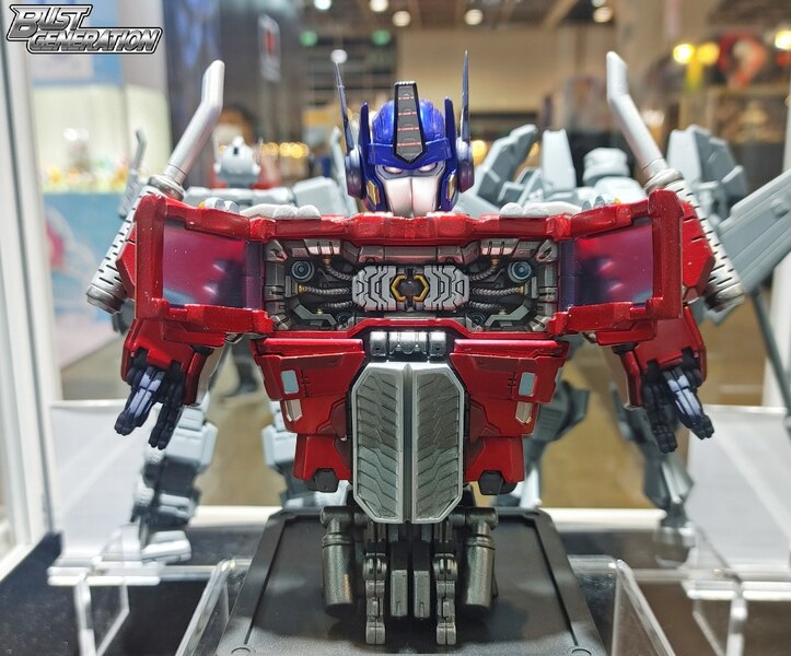 Image Of Optimus Prime Bust Teaser Reveal Coming Soon To Flame Toys  (1 of 5)
